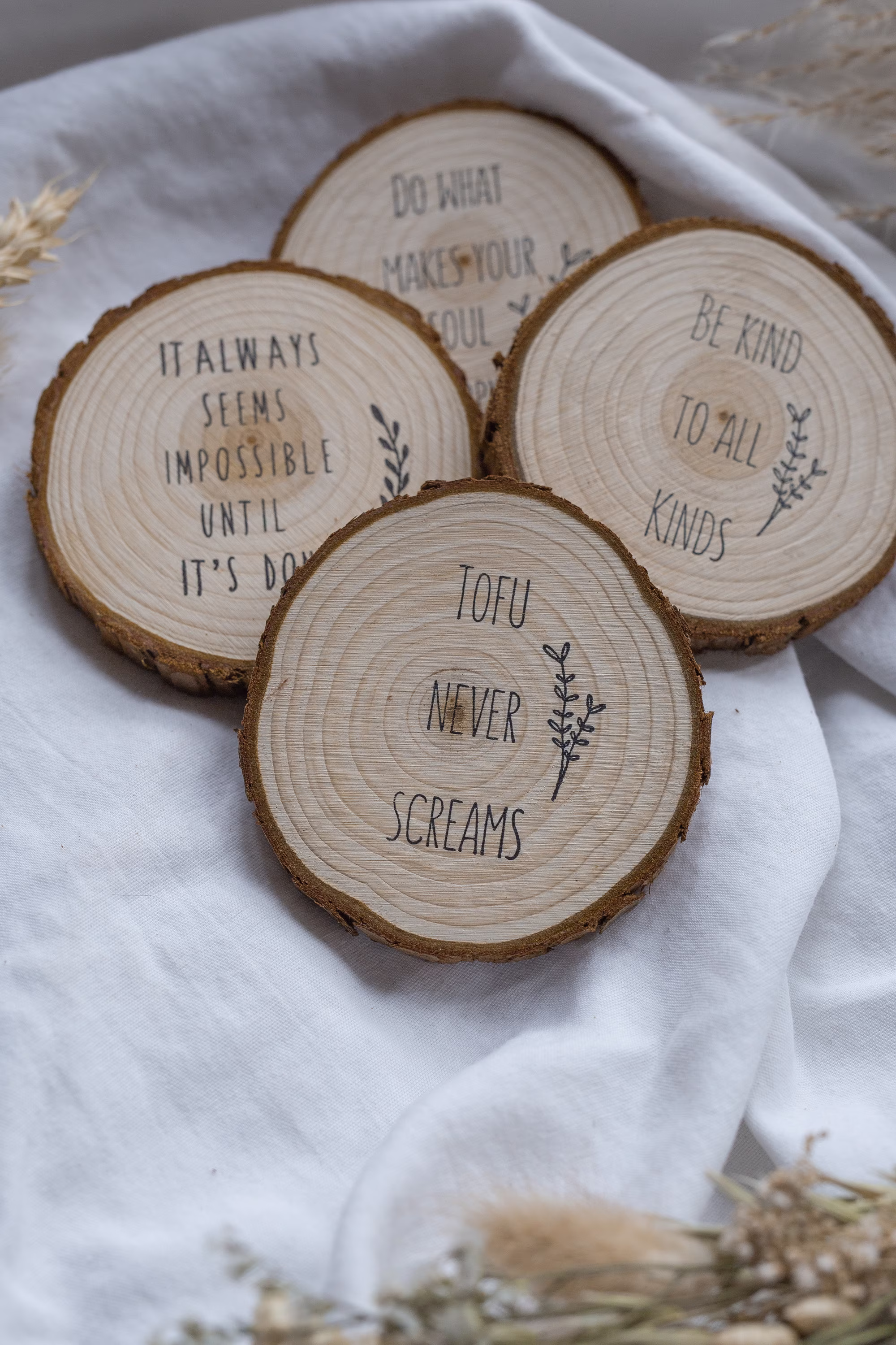Vegan Wooden Fridge Magnet - Tofu Never Screams