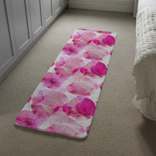 Lafountain East Urban Home Bo Ho Designer Shaggy Pink/White Rug