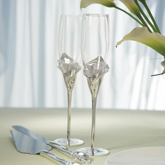 Calla Lily Toasting 237ml Glass Flute
