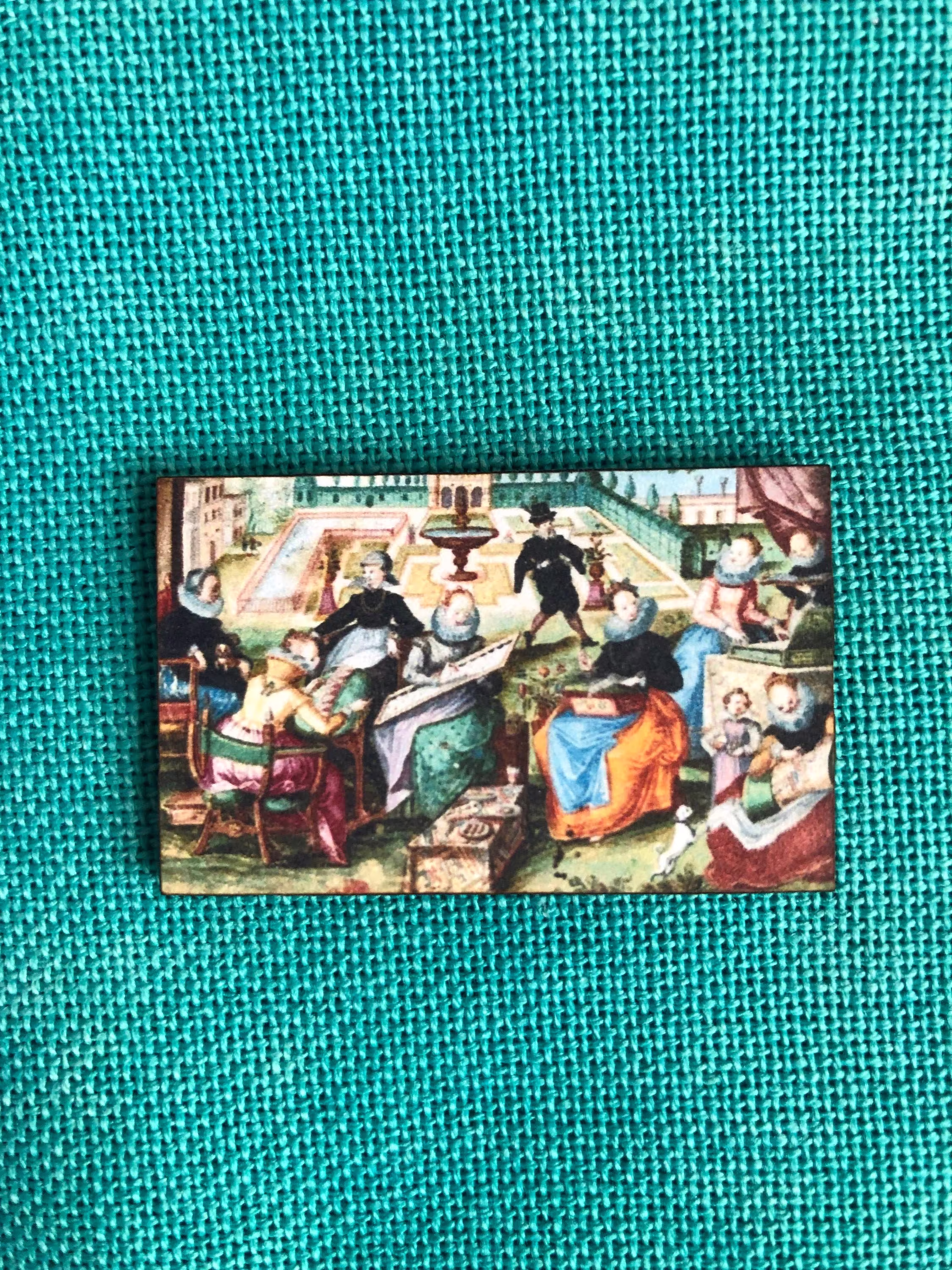 History Of Embroidery Wooden Needle /Cover Minder
