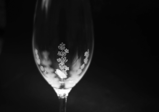 Lavender Wine Glass - Personalised Engraving Flower/Botanical Etching Unique Gifts For Women Wedding New Home Decor