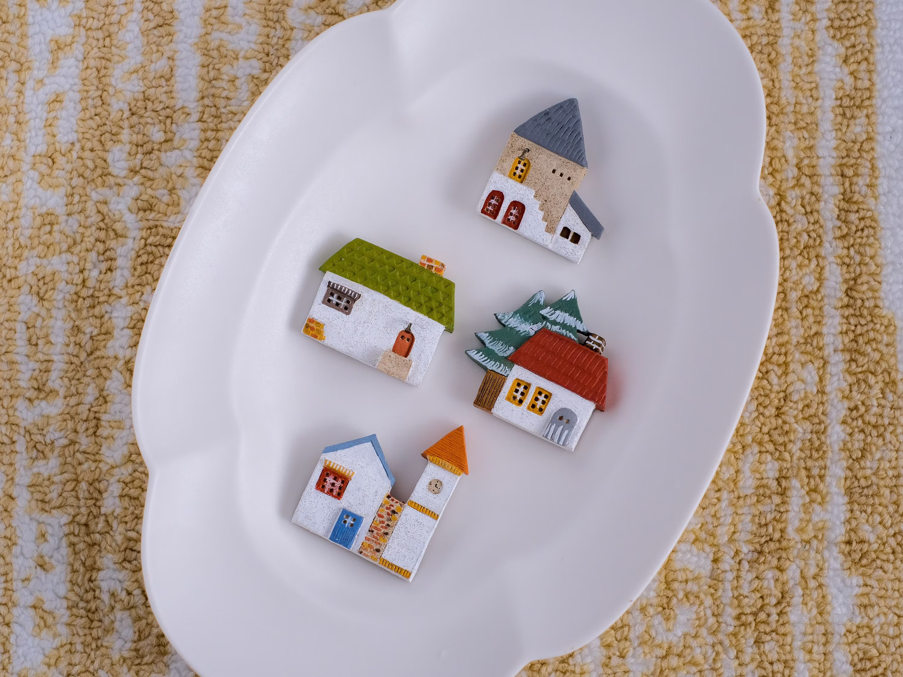 Cute Clay Tiny House Fridge Magnets, Handmade Decorative Square Dishwasher Magnets