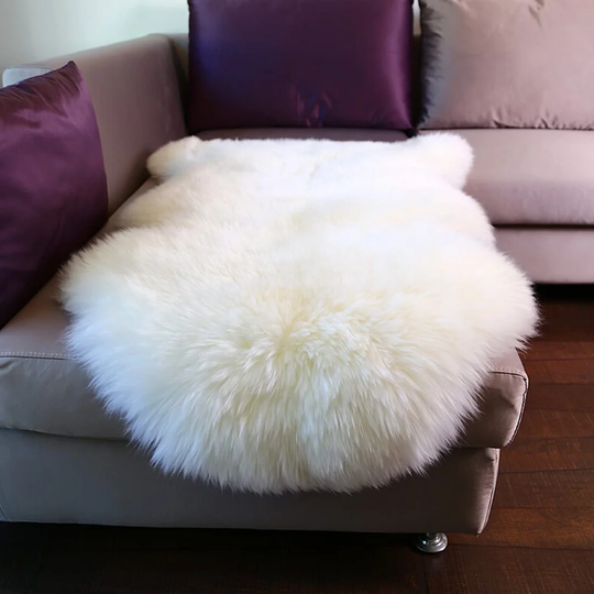 Winship Sheepskin White Rug