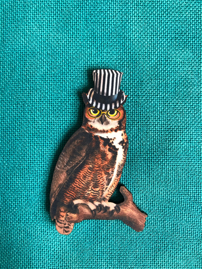 Top Hat Owl Wooden Needle Minder