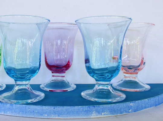 Vintage 4 Colored Iridescent Goblets, 10 Oz Beverages Glasses, Drinkware Goblets/5.5
