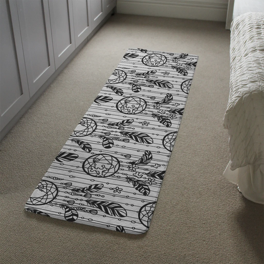 Leverette Shape Designer Shaggy White/Black Rug