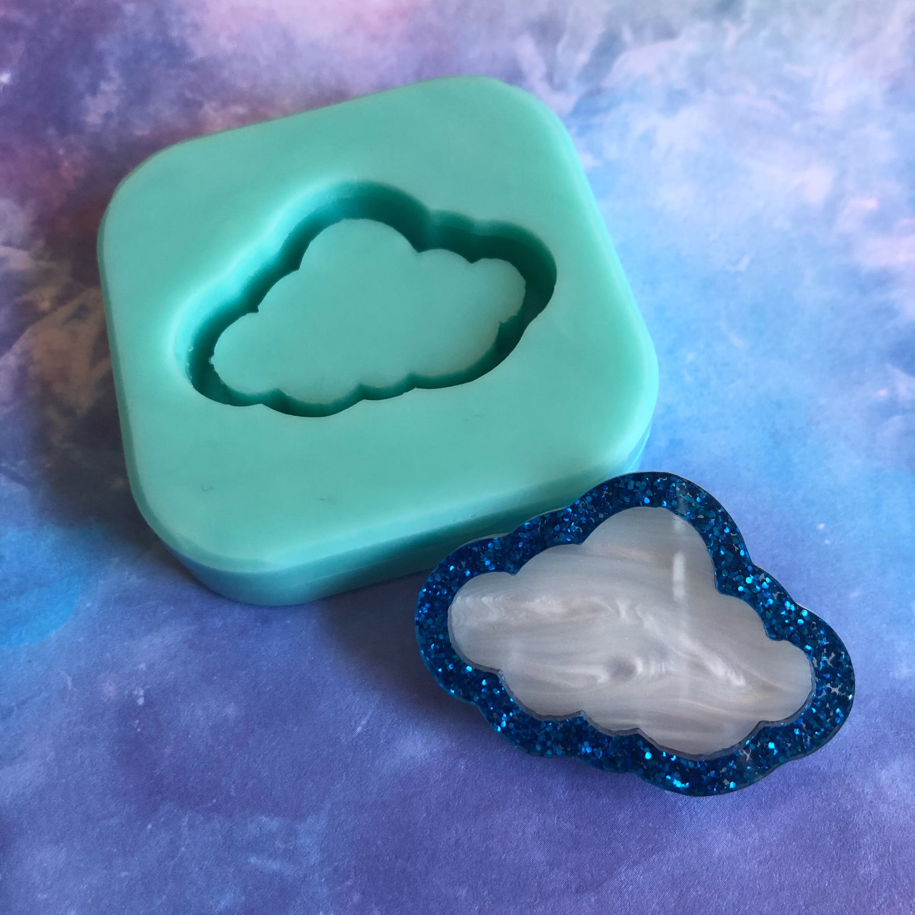 Cloud Shaker Mold