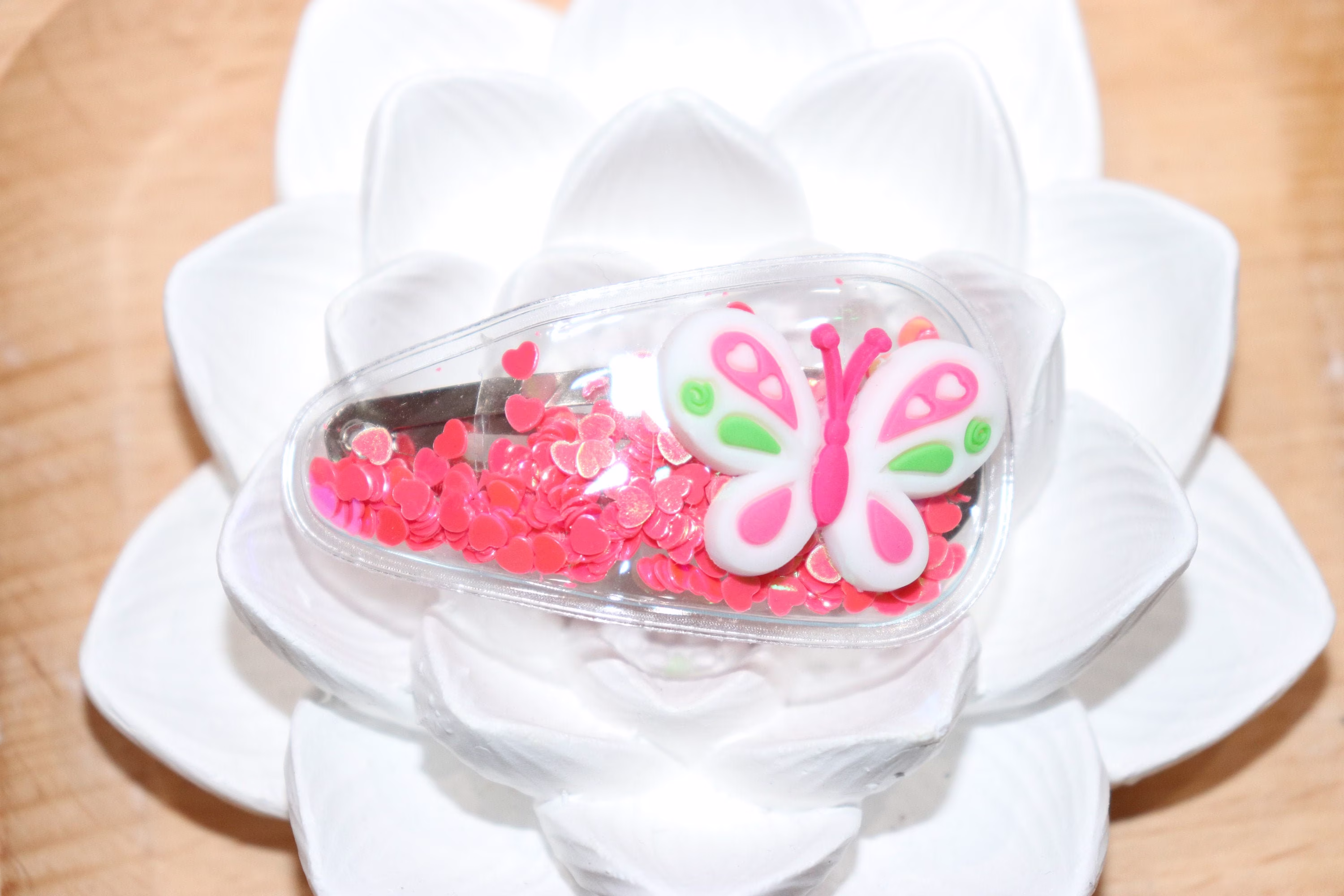 3D Butterfly Snap Clip, Adorable Girls Hair Accessory, Clips, Filled With Confetti, Confetti Shaker Clip