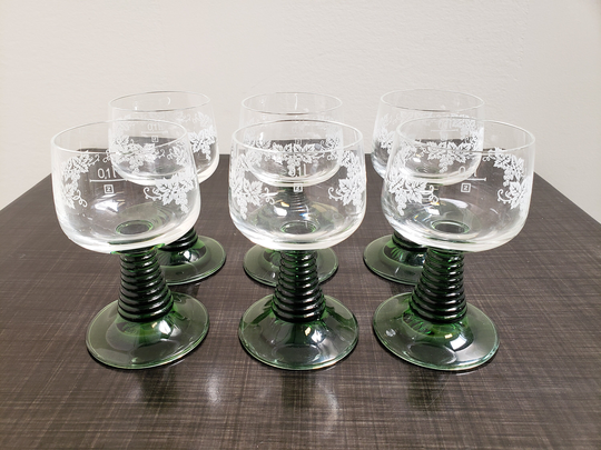 Luminarc French Regency Goblets/5 + 1 Emerald Ribbed Green Stem Wine Glass 5Oz Grape & Leaf Design Barware Gift /Vintagesouthwest