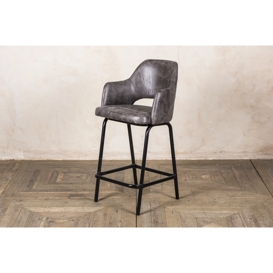 Vara 66cm Bar Stool