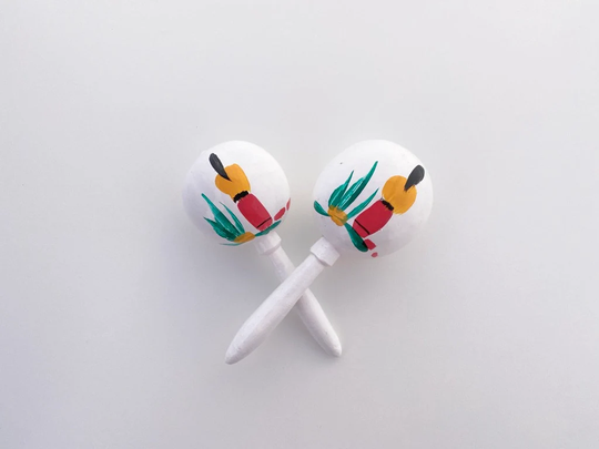 Maracas White Traditional Party Favor Instrument Shake For A Kiss