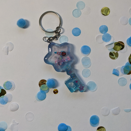 Resin Shaker Key Chain [Key] | Planet Shrink Plastic