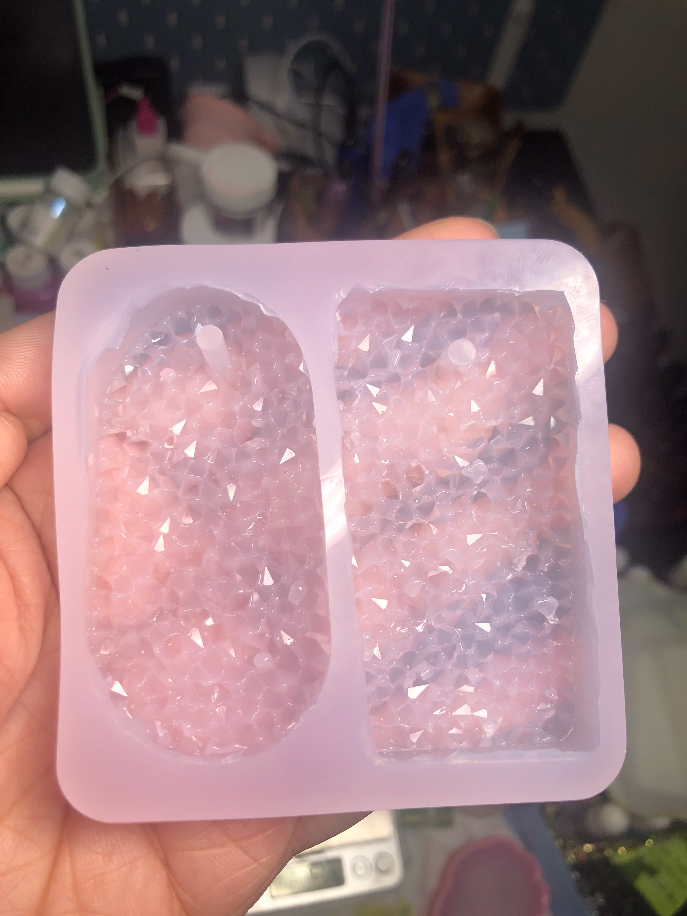 Hand Made Crystal Shiny Keychain Mold For Two Shapes