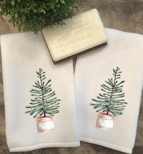 Tree Fingertip Towels, Guest Tea Decorative Green Bath Decor, Kitchen Winter Holiday Towels