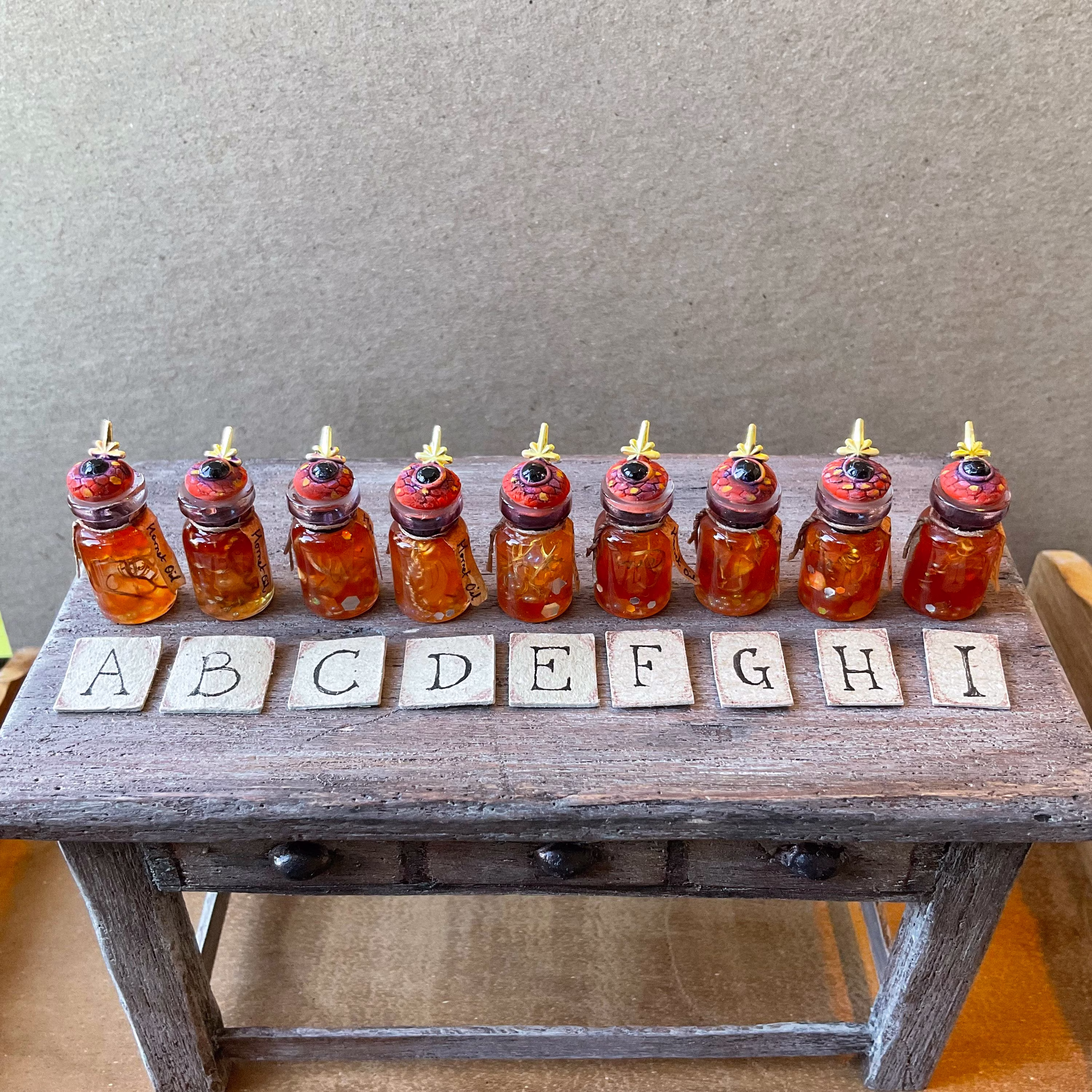 112 Scale Hornet Oil