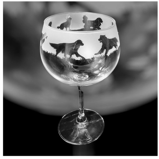 70Cl Glass Gin Balloon With Golden Retriever Frieze Design