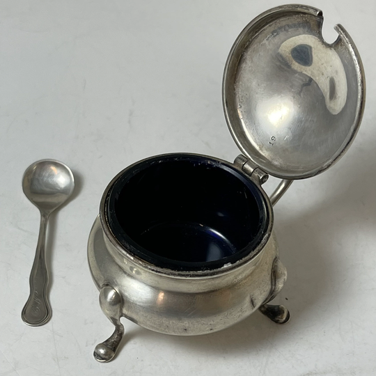 Antique Gorham Sterling Silver/Salt Cellar With Spoon Cobalt Blue Glass #theshopsinuptown Sw#dn