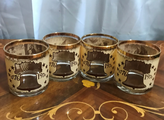 Four Vintage Bicentennial Rock Or Lowball Glasses With 22 K Gold Trim, Bar Ware, Glasses, Home