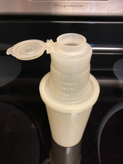 Vintage Tupperware Little Shake Sipper 169, Tumbler, Cup, Cap