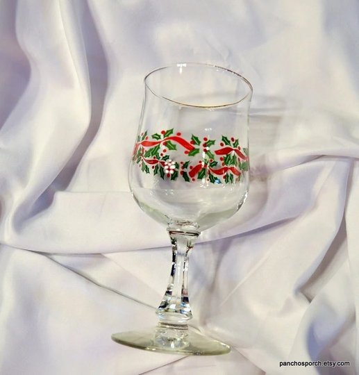Vintage Holly Berries Wine Glass Tulip Flair Bowl Gold Rim Green Red Christmas Holiday Glassware Stemware Panchosporch