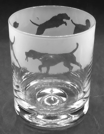 30Cl Glass Whisky Tumbler With Wire Haired Vizsla Frieze Design