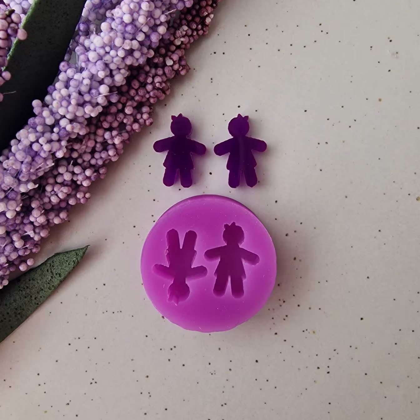 Resin Silicone Mold - 15mm Ginger Bread Stud Earring Mold, Flexible Christmas Resin Polymer Clay Supply, Supplies