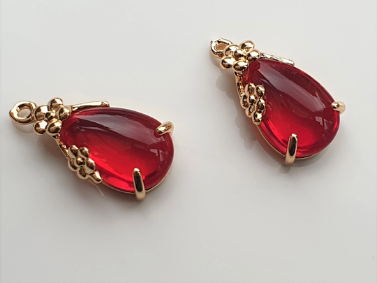 2 X Red Wine Pendants, Gold Plated Brass Glass Charms Transparent Teardrop Pendants Flower
