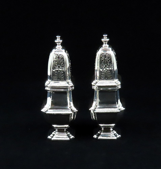 Impressive Pair English Britannia 958 Silver Queen Anne Style Shakers Casters
