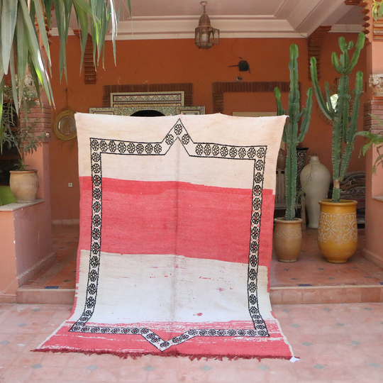 Moroccan Rug, Berber Authentic Carpet, Wool Rug, Handmade 6x9 Feet Vintage Rug