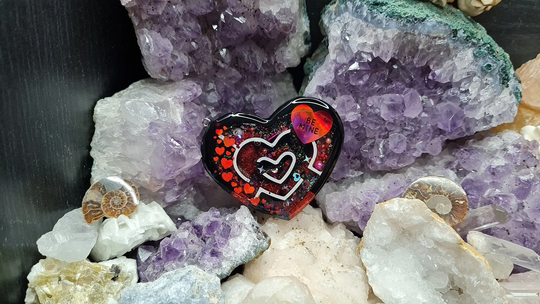 Black & Red Be Mine Love Heart Maze Shaker Snowglobe Keyring, Necklace, Pendant