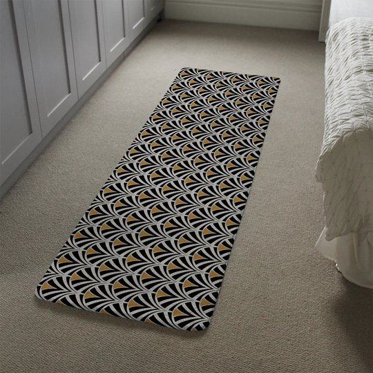 Lafreniere Shells Designer Shaggy Black/Gold Rug