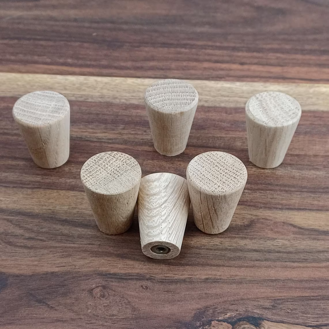 Oak Knobs Shaker Style Unfinished Set 6 Flared With Screws