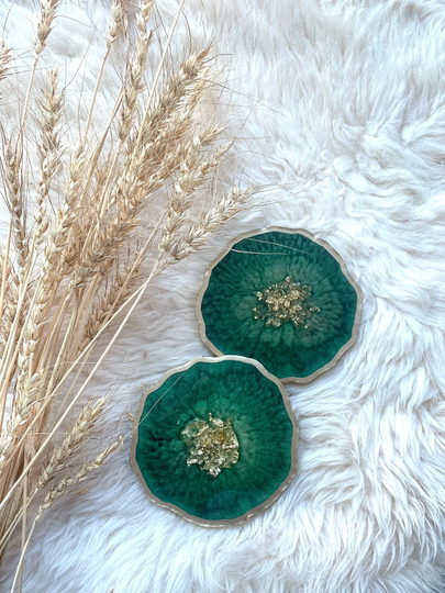 Green Coaster Set Round/Geode Coasters, Home Decor, Housewarming Gift, Bridal/Wedding Bridesmaid Gift