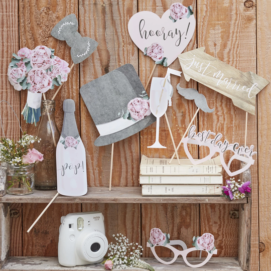10 Rustic Wedding Photo Props, Table Hooray Just Married Booth Decor