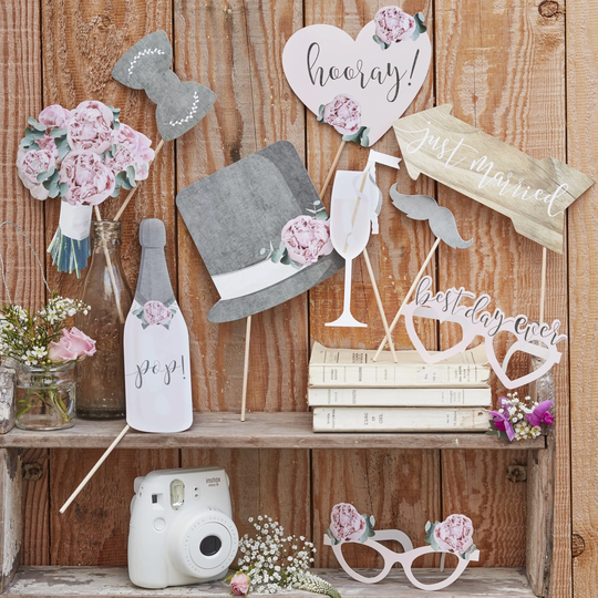 Wedding Photo Booth Props - Rustic Country Table Pack Of 10