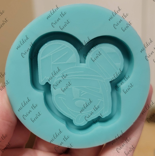Mummy Mouse Grippy Shaker Silicone Mold