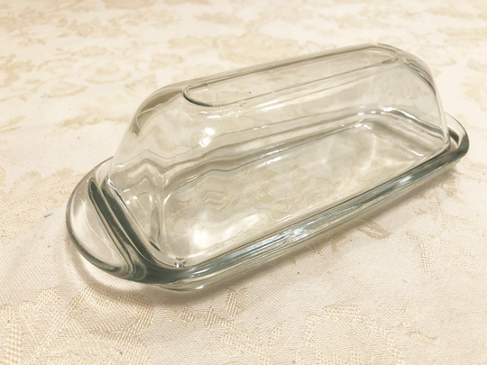 Elegant Glass Butter Dish Covered Dish, Glass. Plain Top & Bottom Clear Anchor Hocking