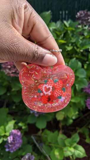 Teddy Bear Shaker in Sweet Strawberry