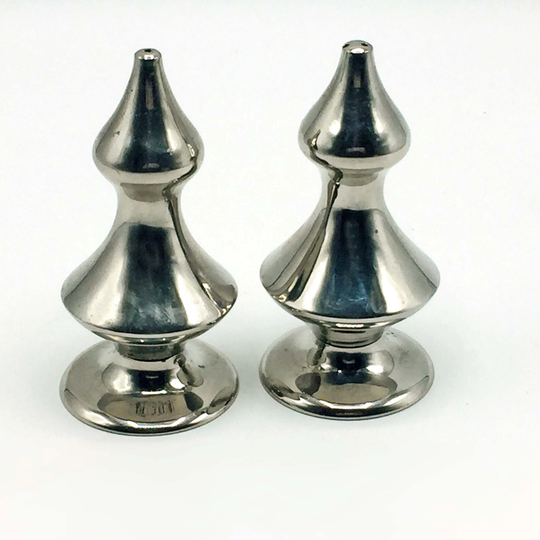 Modernist Condiment Cruet Set. Silver Plated Salt & Pepper Pot Shakers. Spindle/Finial Shaped Design. Mid 20Th Century Vintage Tableware
