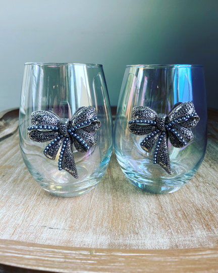 Set Of 2 Stemless Silver Bow Wine Glasses, Iridescent Glass Tumblers, Grey Rhinestone Metal Set, Unique Birthday Gift