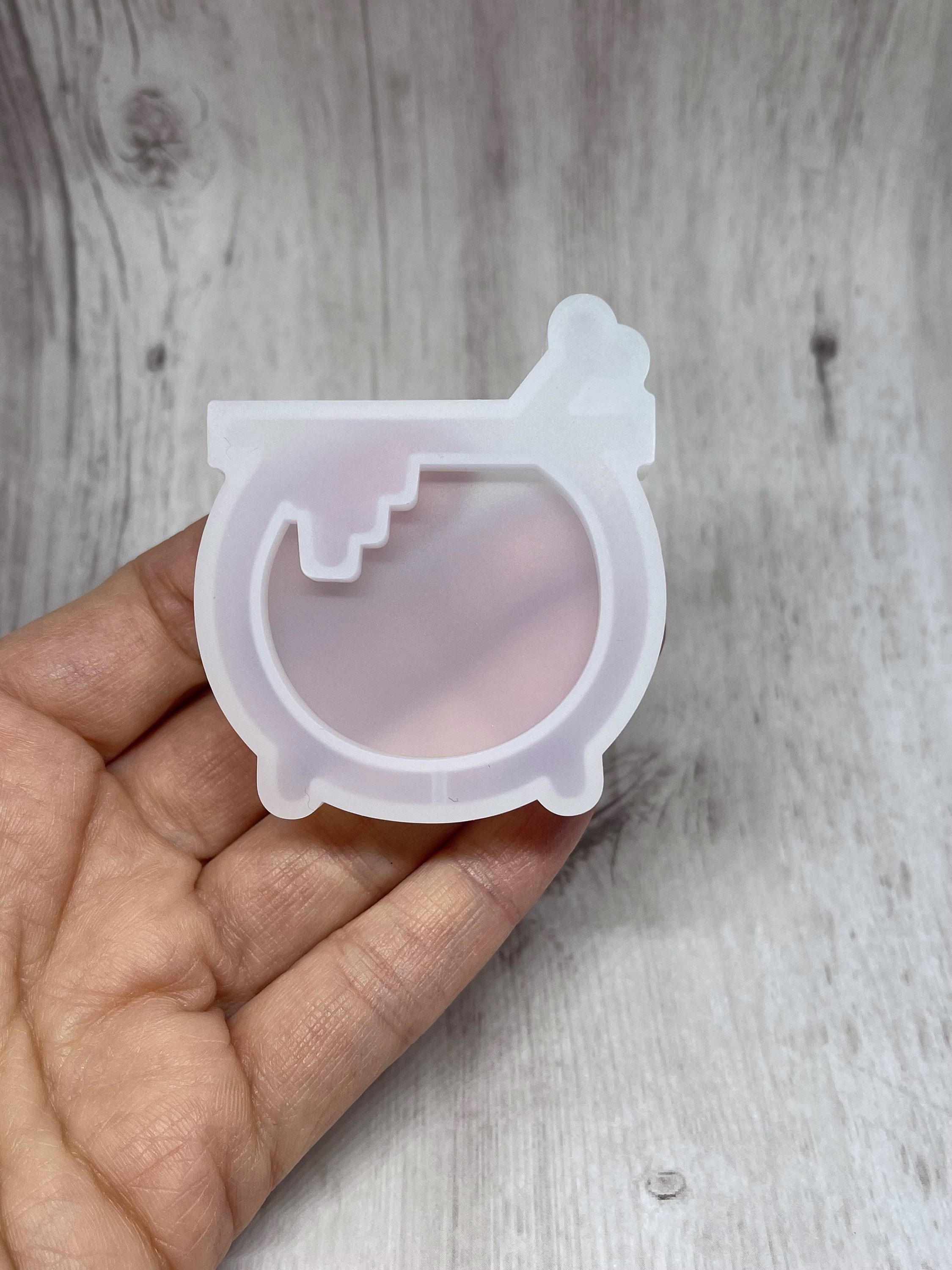 Shaker Mold, Cauldron Shaker, Clear Flexible, Resin Shaker Resin