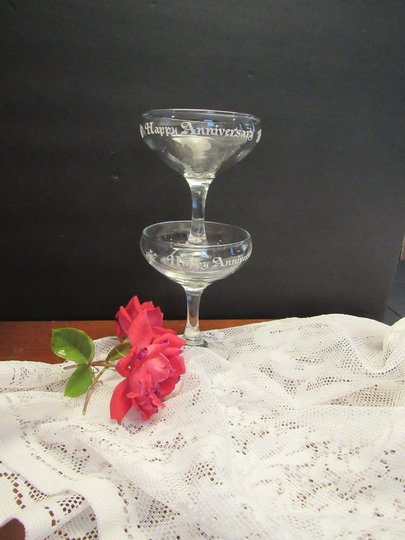 Vintage Coupes Happy Anniversary Coupe Glasses Mid Century Toasting Champagne Set Of 2