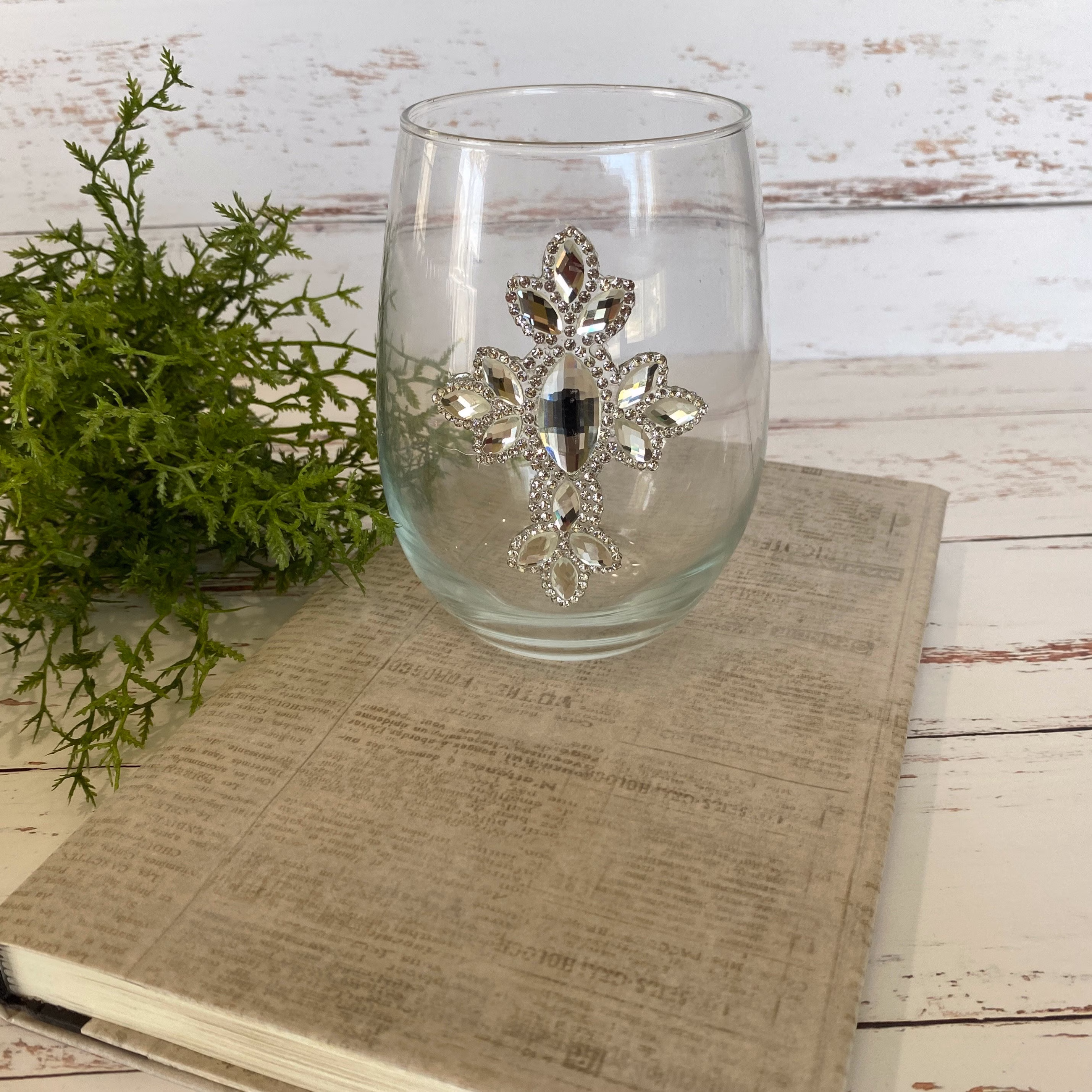 Sparkle & Bling Cross Wine Glass