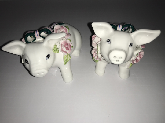 Ribbon Roses Piggy Salt & Pepper Shakers