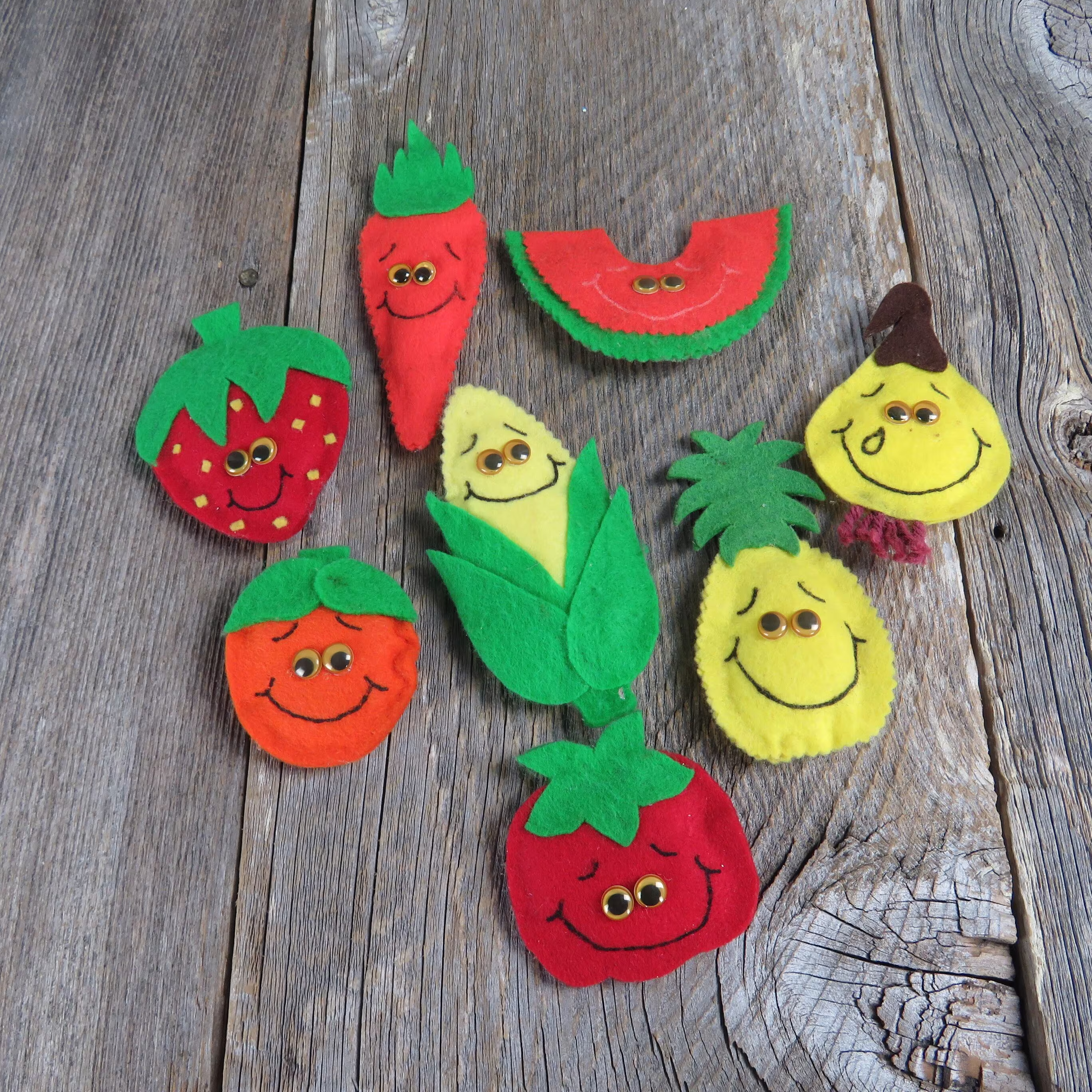 Vintage Felt Refrigerator Magnets Fruits Vegetables Fridge Corn Carrots Tomato Watermelon Onion Pineapple Strawberry