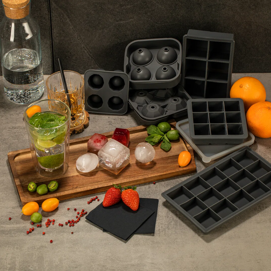 2X Square Ice Cube Moulds