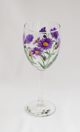 Aster Hand Painted Wine Glass