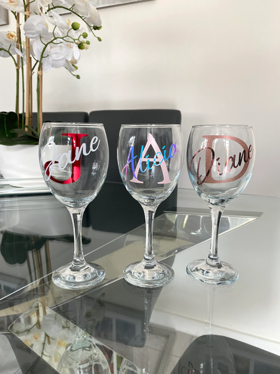Personalised Wine Glass, Gift For Her, Mum, Aunt, Sister, Daughter, 18Th, 21st, 30Th, 40Th, 50Th, Milestone Birthday, Birthday Wine Glass