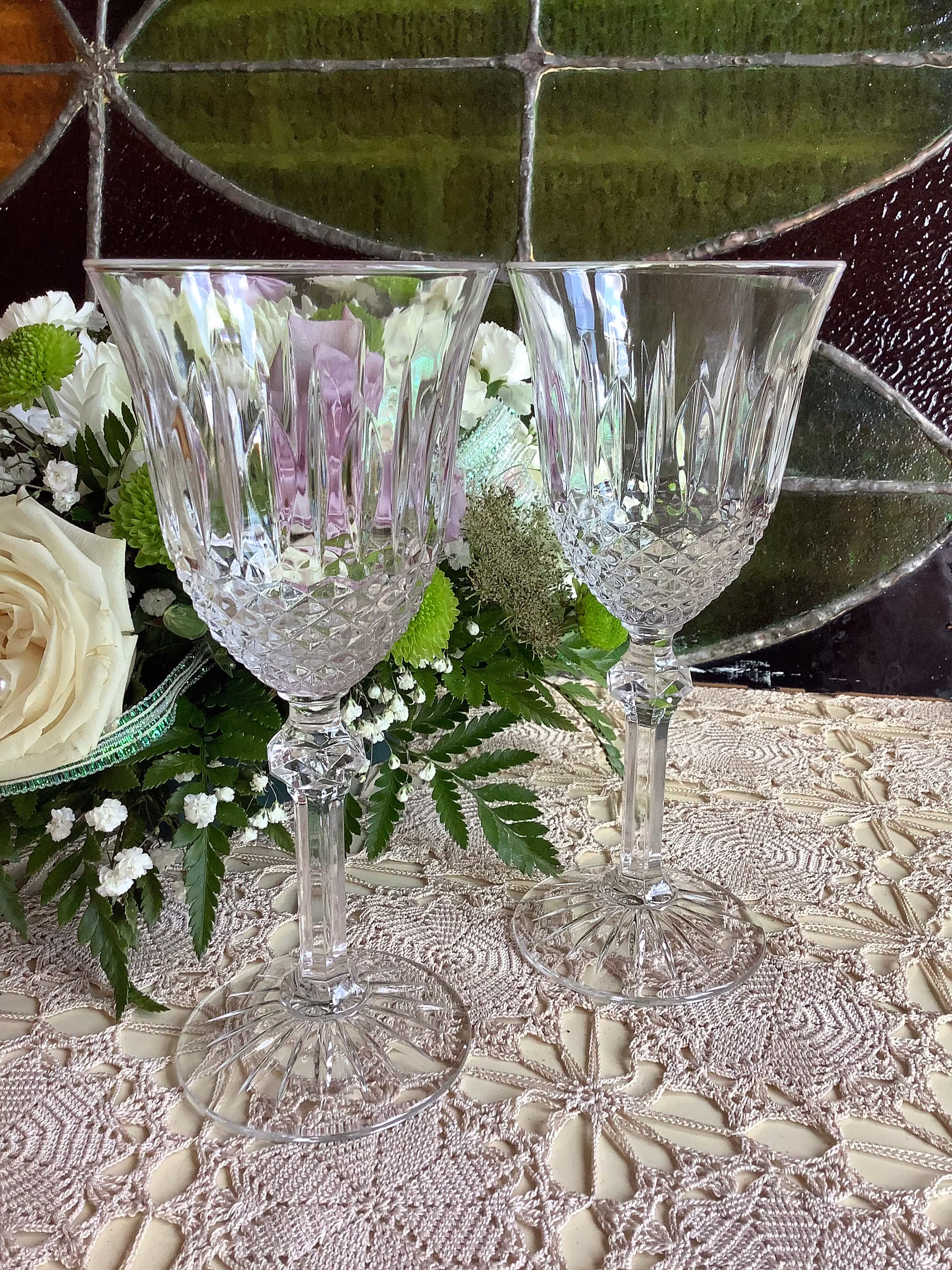 Pair Crystal Red Or White Wine Glasses Diamond Icicle Cut Stemware