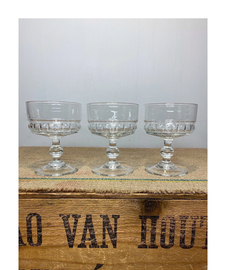 Beautiful Vintage French Luminarc Champagne Coupes